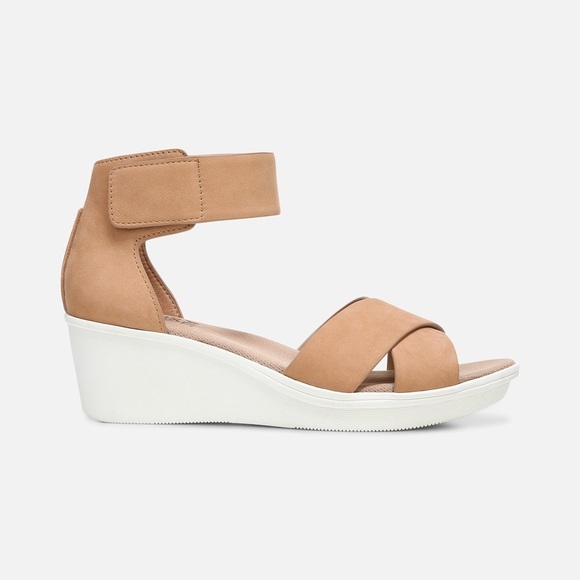 RIVIERA WEDGE SANDAL. Note: No Box - Picture 1 of 12
